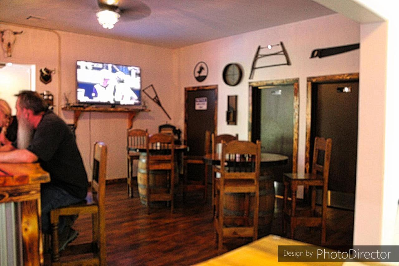 Creekside Lodge And Cabins Mayer エクステリア 写真